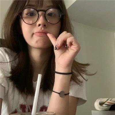 开心女鬼粤语